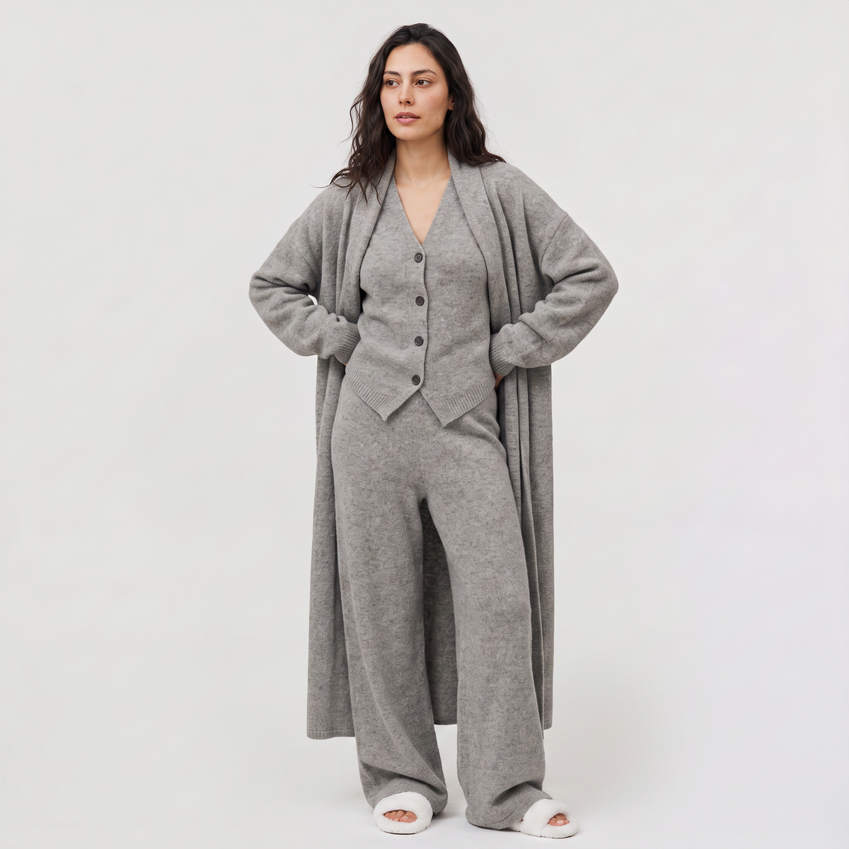 Ensemble en maille trois pièces à pantalon large — Amielle Paris — vue 8