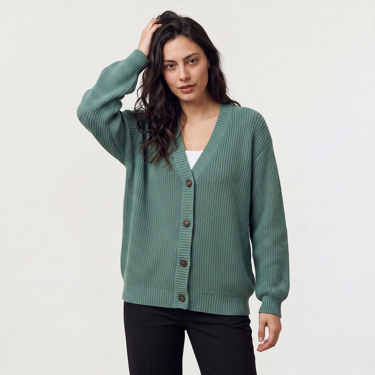 Cardigan côtelé boutonné à col V — Amielle Paris — vue 8