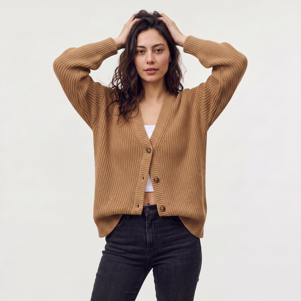 Cardigan côtelé boutonné à col V — Amielle Paris — vue 1