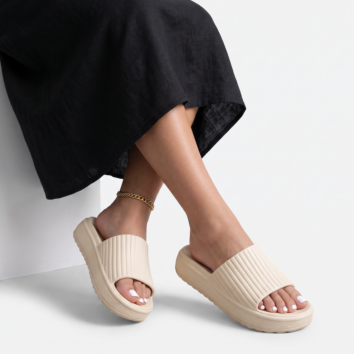 Mules à semelle épaisse rembourrée — Amielle Paris — vue 5