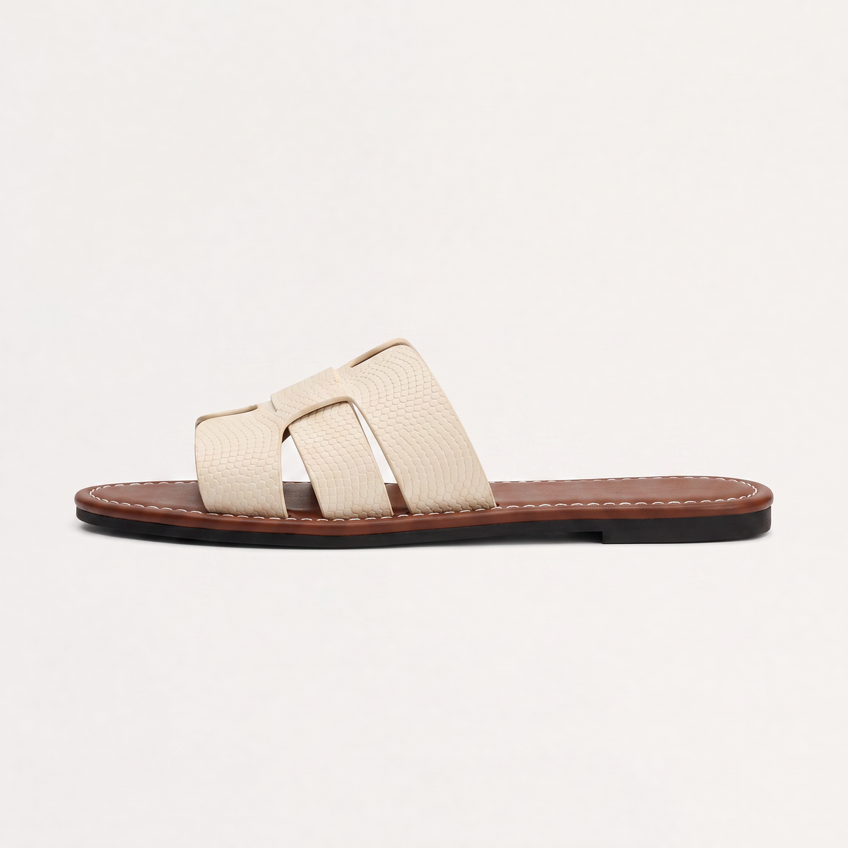 Mules plates à dessus découpé — Amielle Paris — vue 5