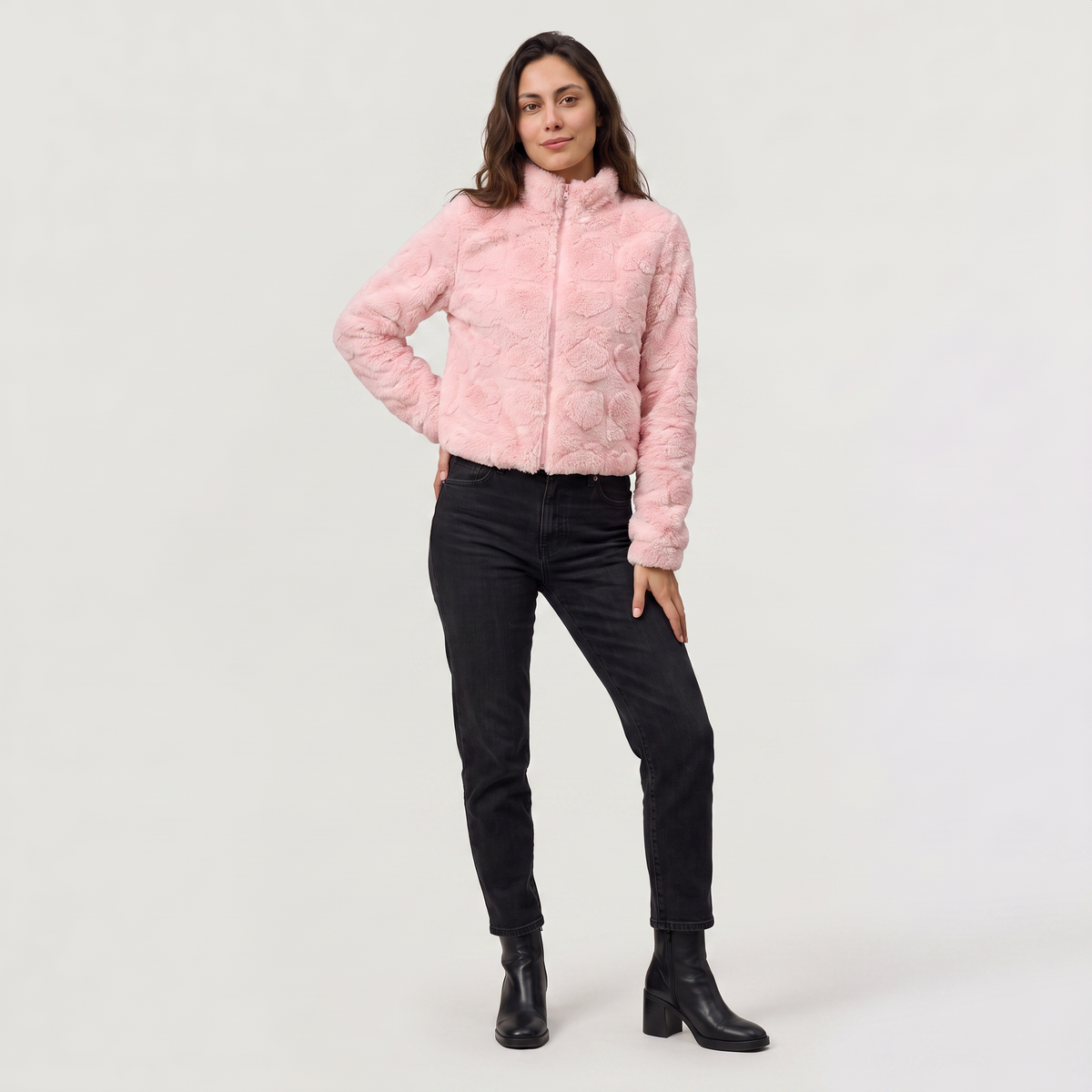 Veste peluche rose à cœurs en relief et col haut — Amielle Paris — vue 3