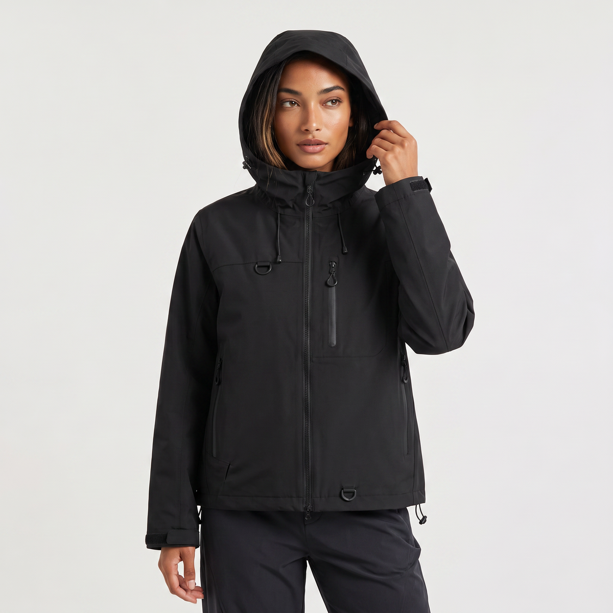 Veste courte à capuche et poches zippées — Amielle Paris — vue 1