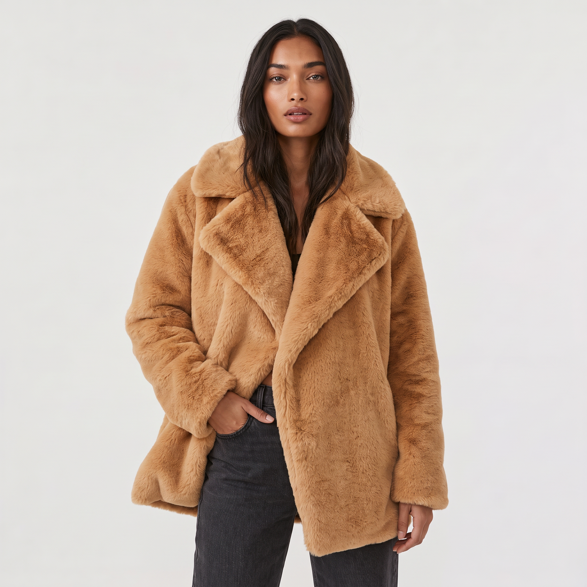 Manteau court duveteux à grands revers — Amielle Paris — vue 1