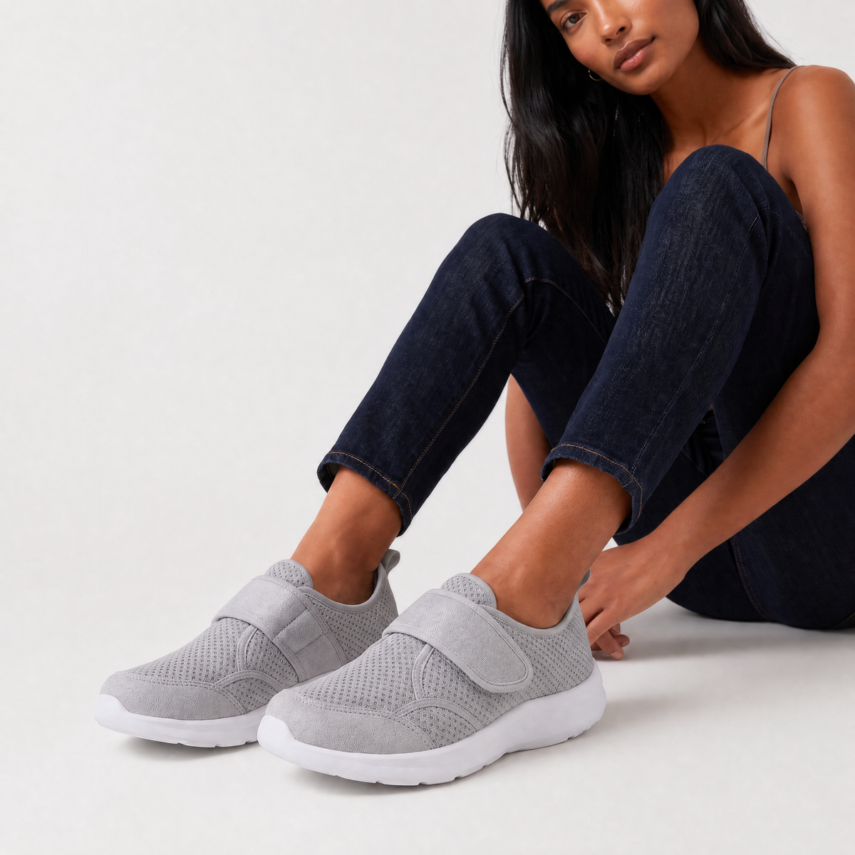 Chaussures extra-larges à bride auto-agrippante — Amielle Paris — vue 9