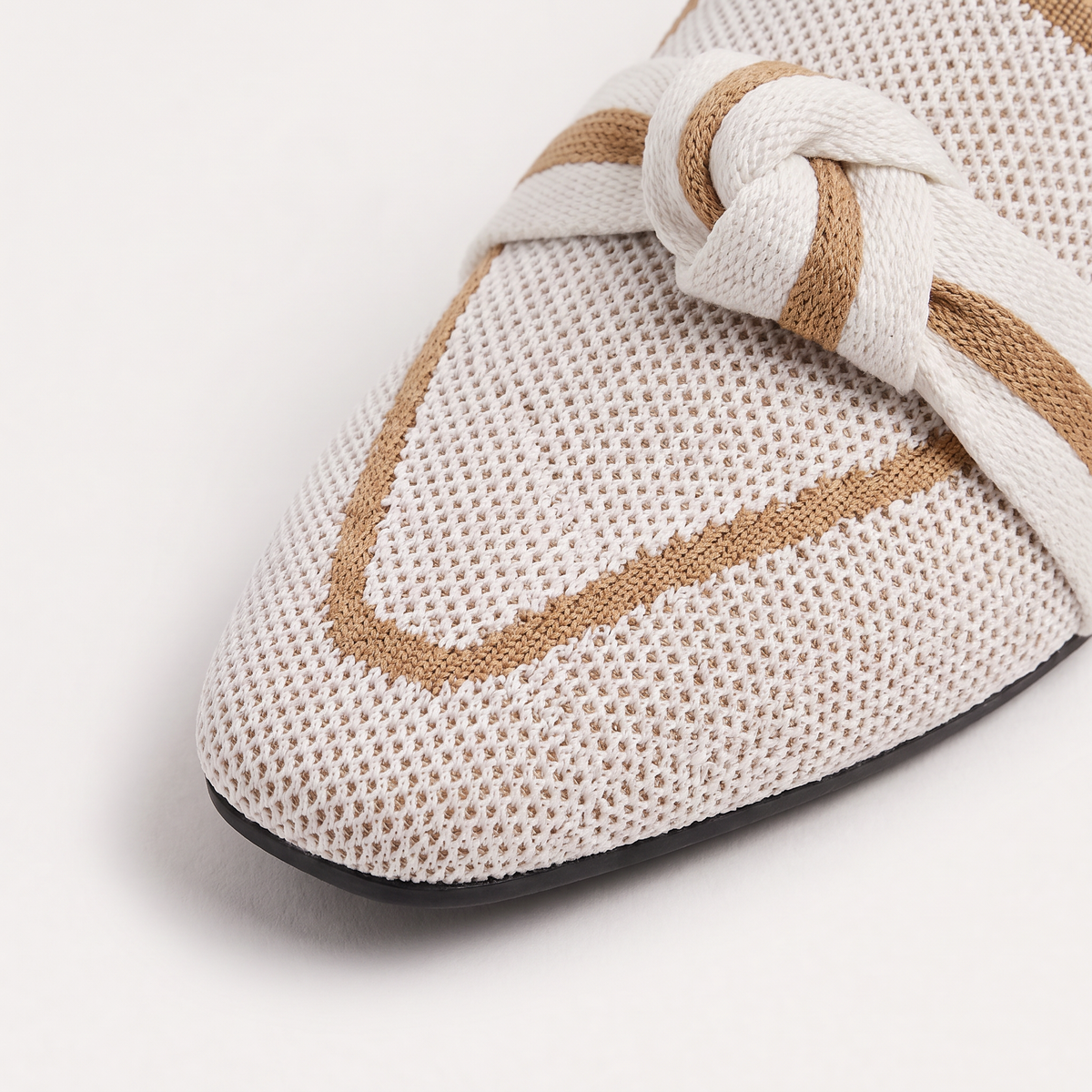 Mocassins en maille à bout pointu et nœud — Amielle Paris — vue 3