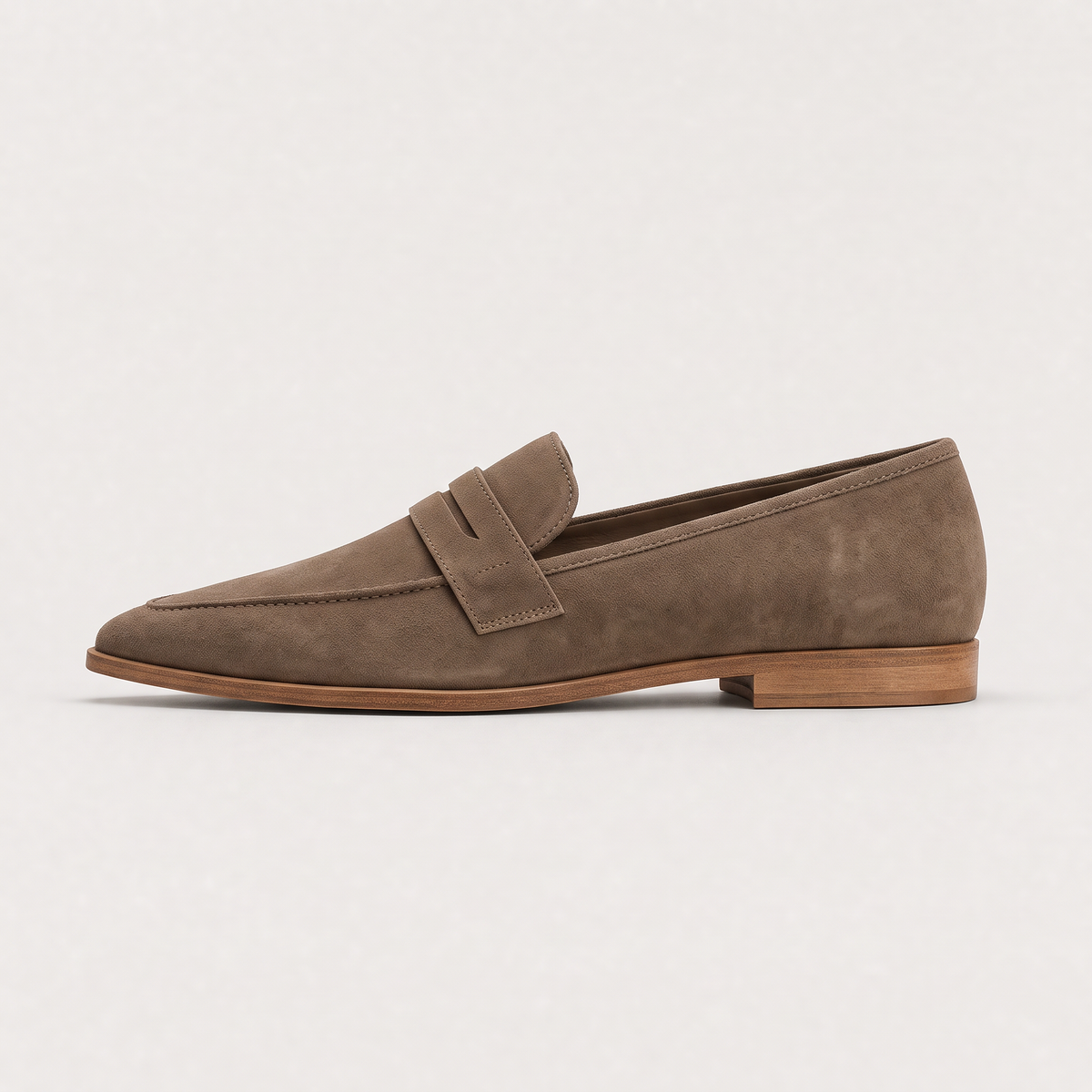 Mocassins aspect daim à patte et bout amande — Amielle Paris — vue 7