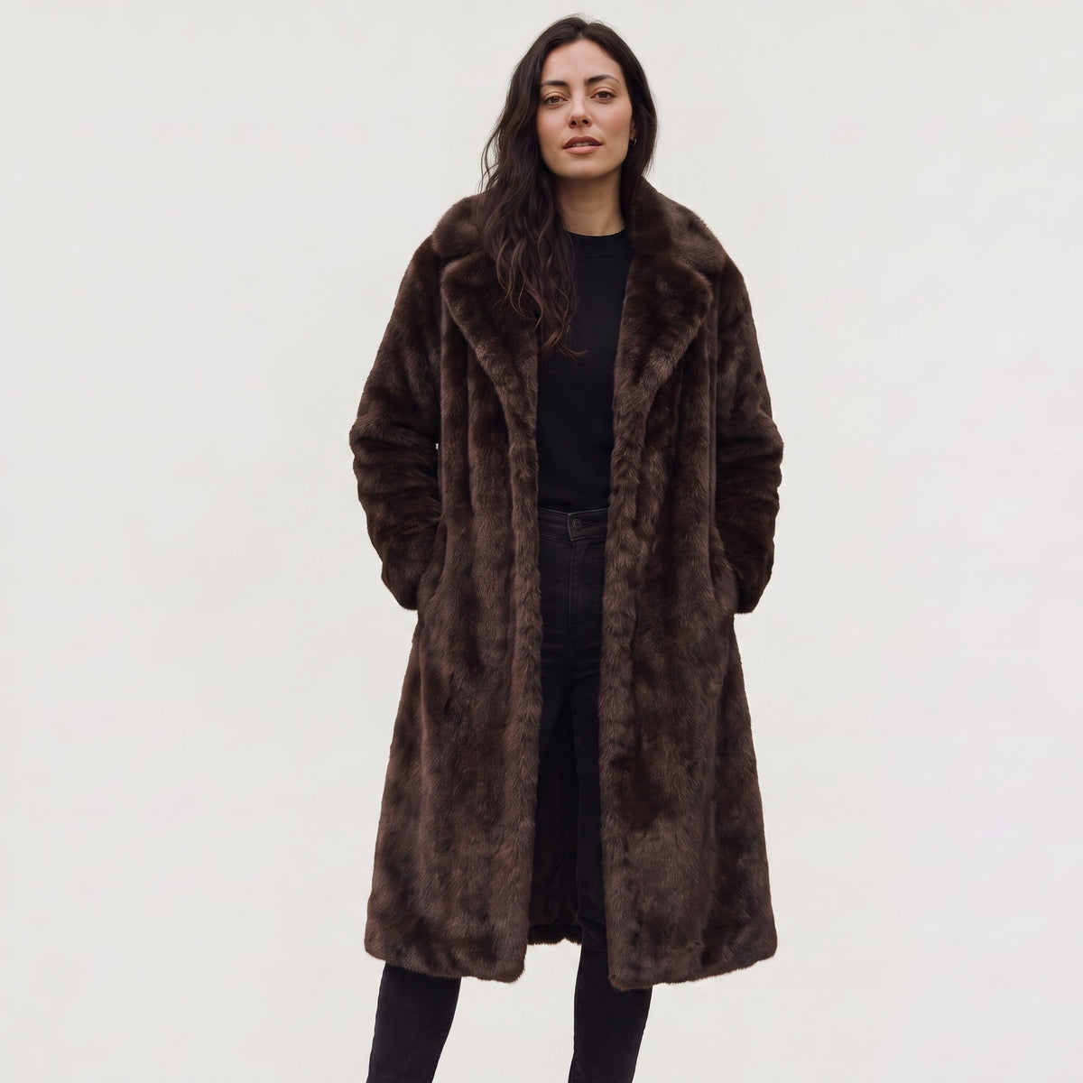 Manteau long en fausse fourrure à deux boutons — Amielle Paris — vue 1