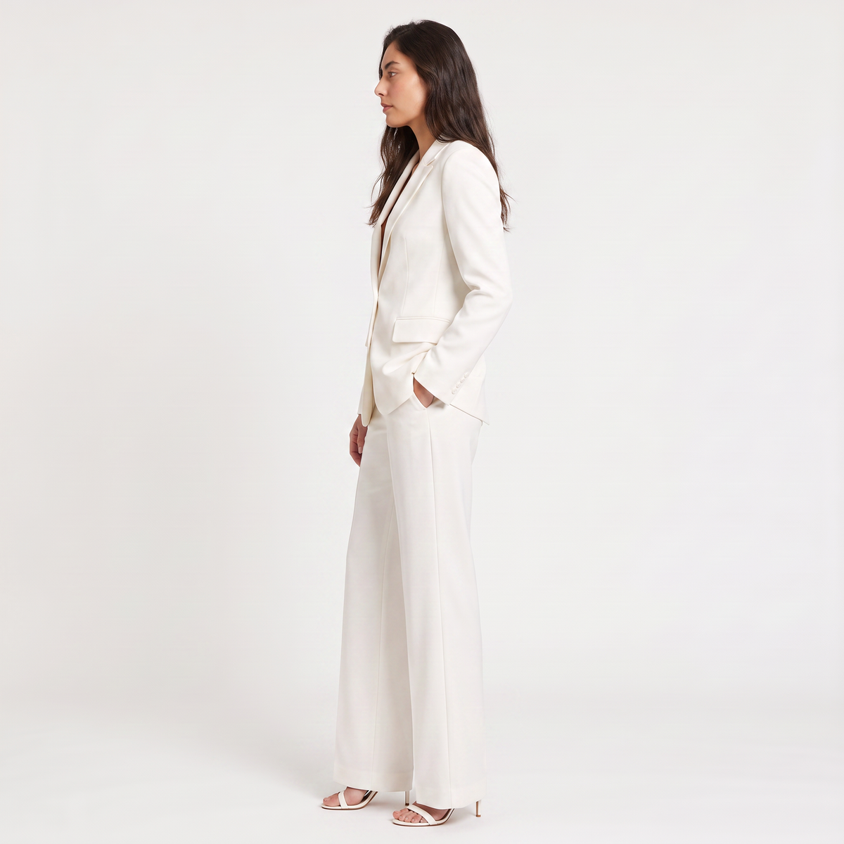 Pull ample à motifs cœurs et épaules tombantes — Amielle Paris — vue 10