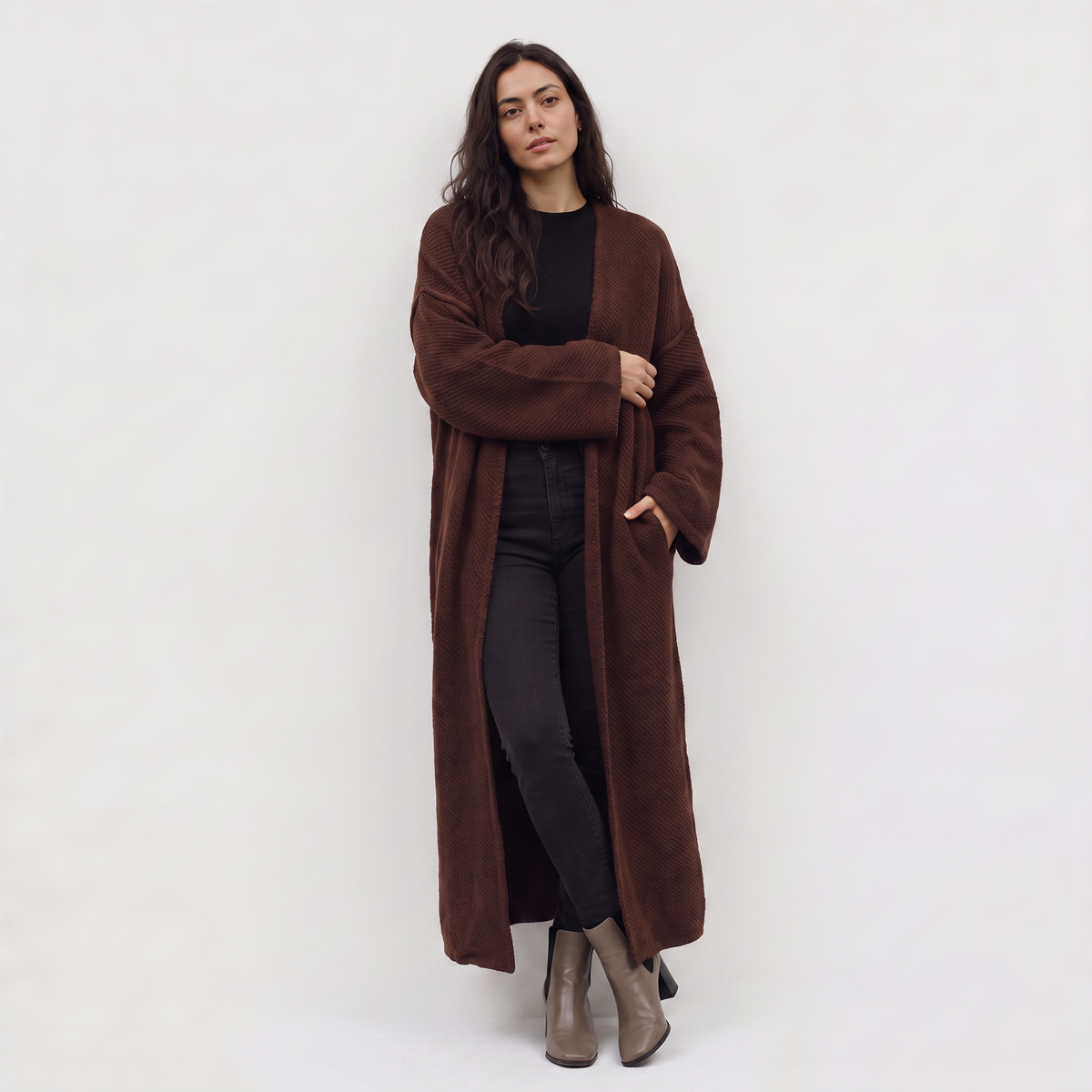 Cardigan long en maille à manches larges — Amielle Paris — vue 1