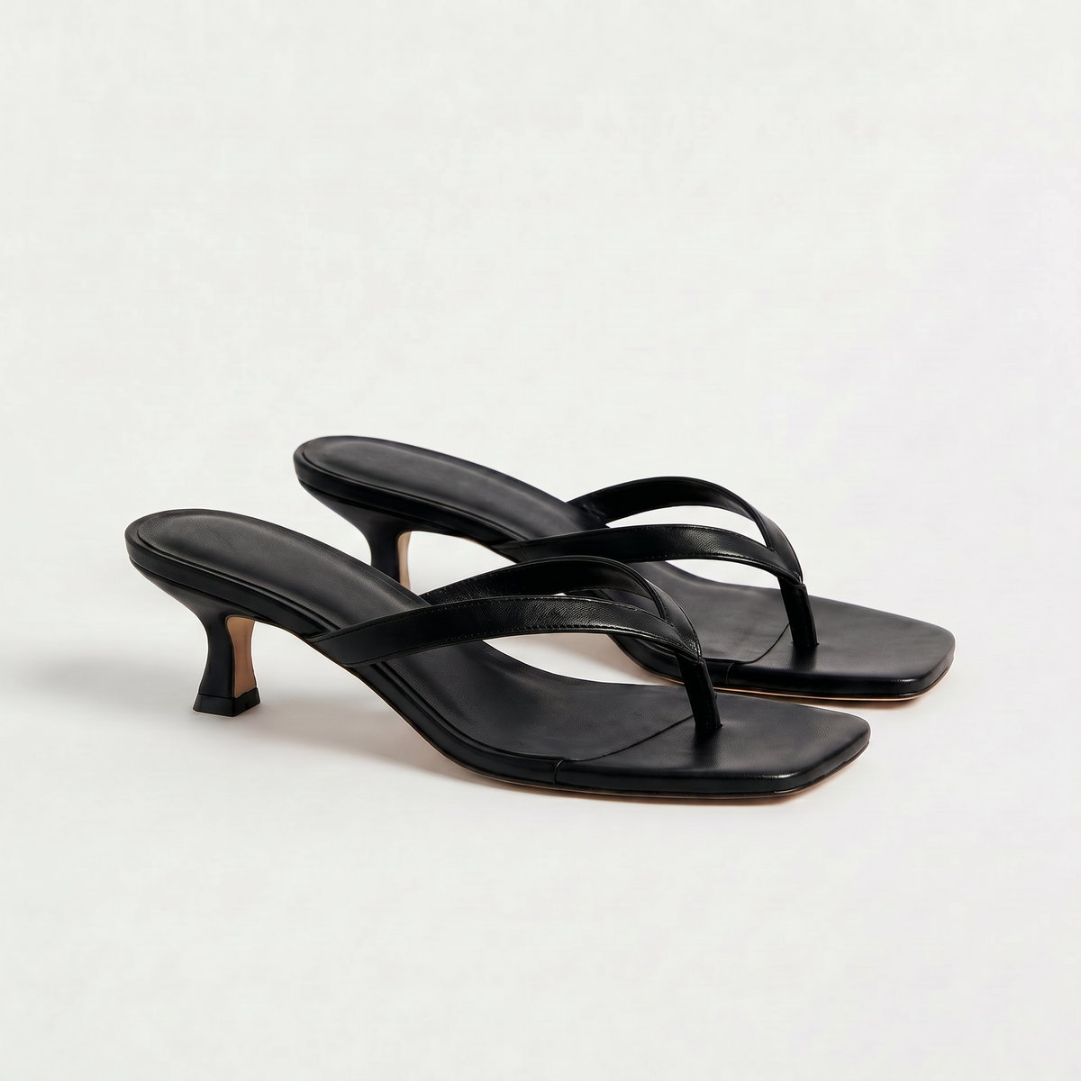 Mules à brides fines, bout carré et petit talon — Amielle Paris — vue 2