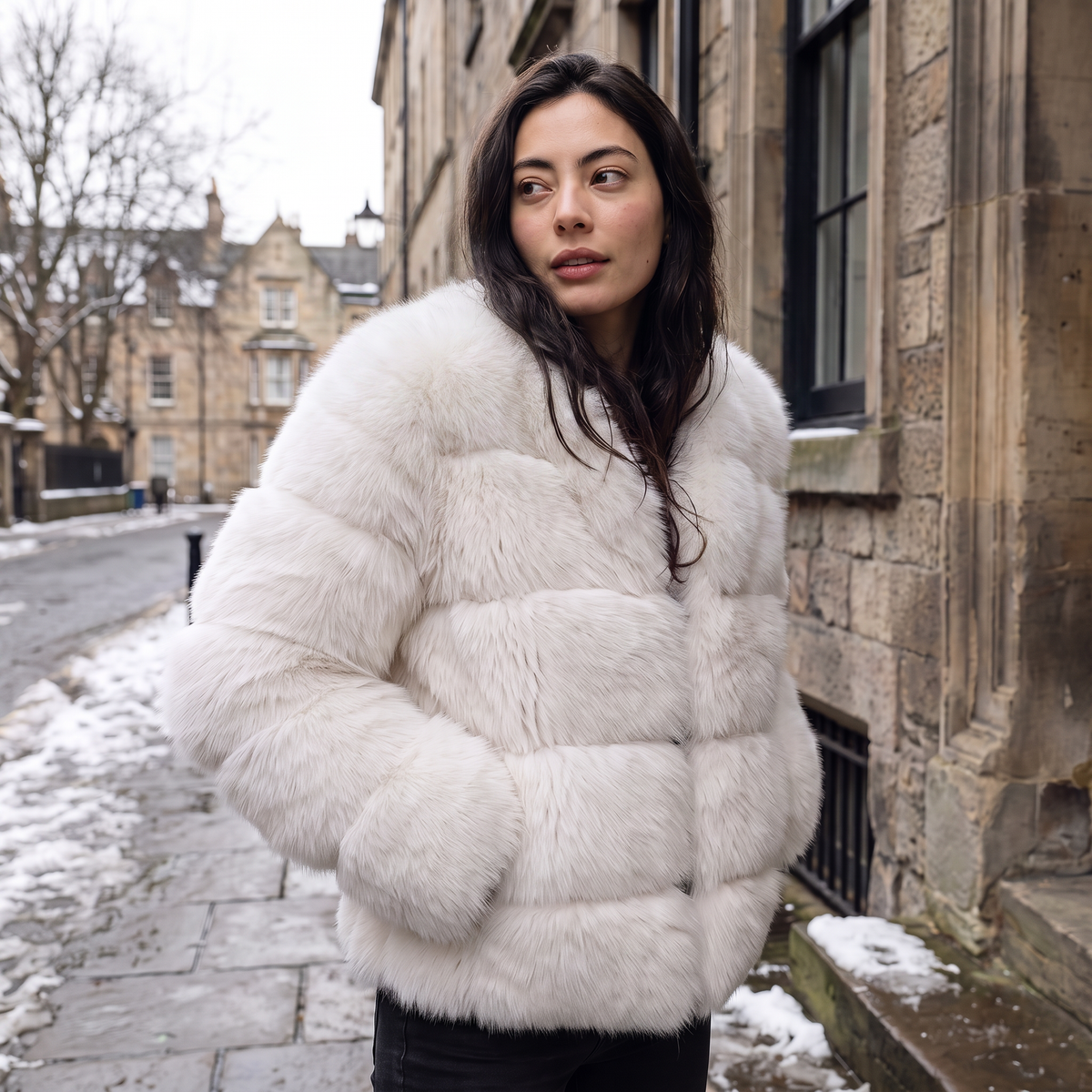 Veste en fausse fourrure à fermeture dissimulée — Amielle Paris — vue 2