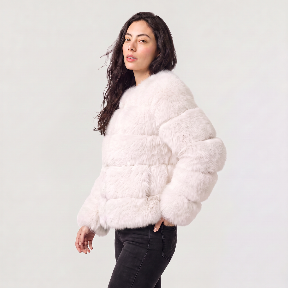 Veste en fausse fourrure à fermeture dissimulée — Amielle Paris — vue 4
