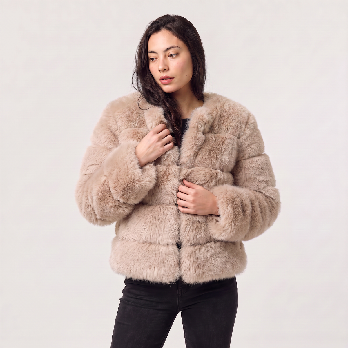 Veste en fausse fourrure à fermeture dissimulée — Amielle Paris — vue 11