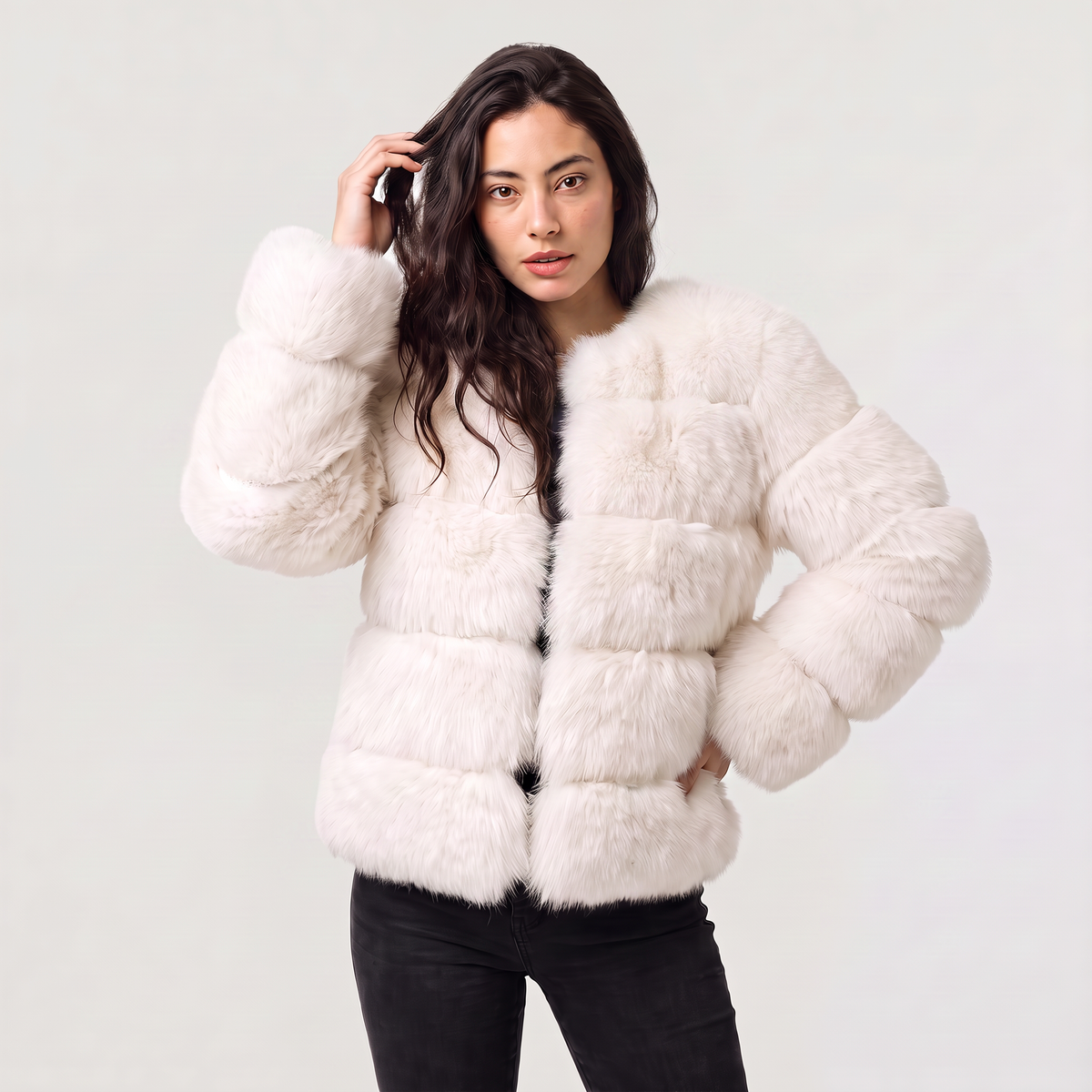 Veste en fausse fourrure à fermeture dissimulée — Amielle Paris — vue 1