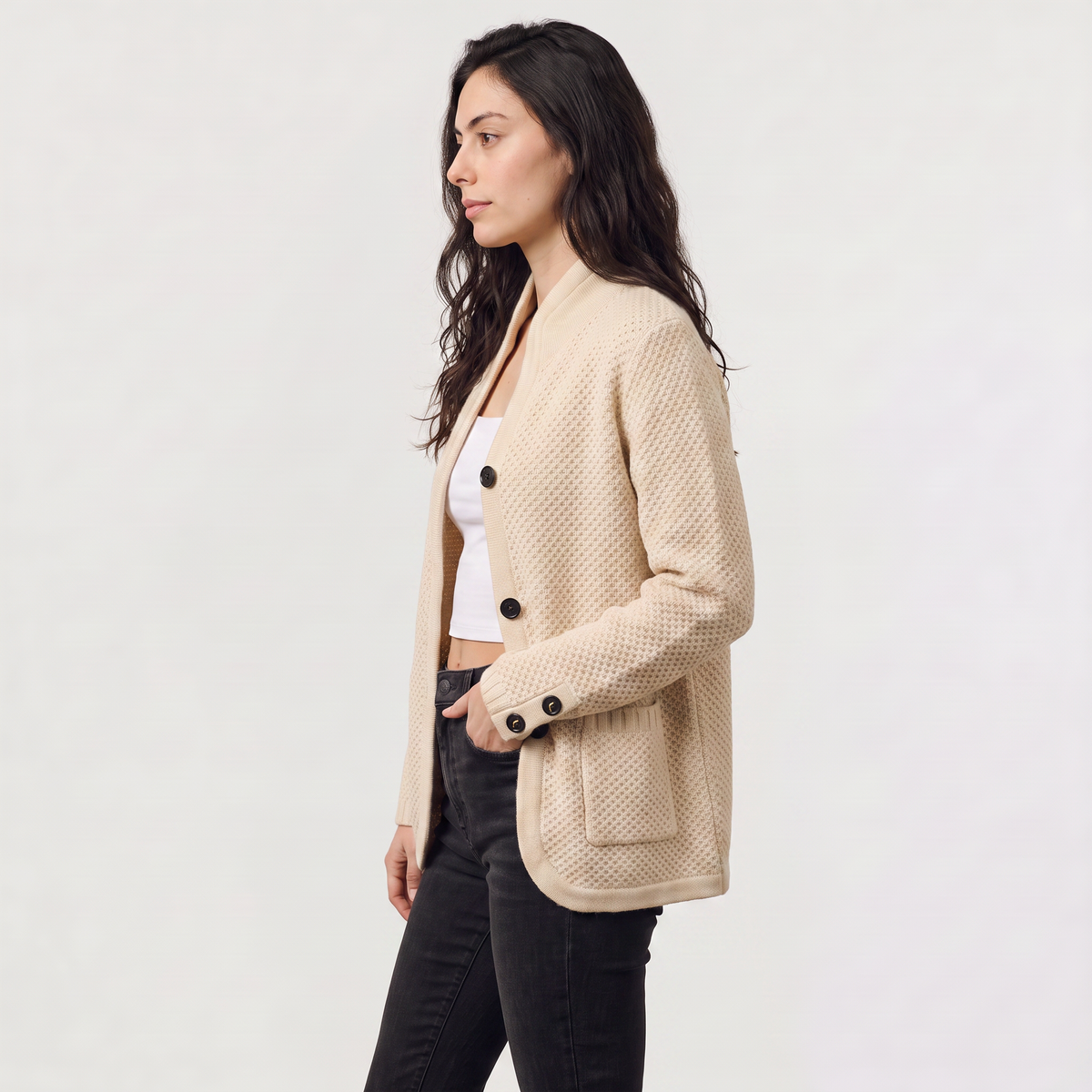 Cardigan texturé à col montant et boutons contrastés — Amielle Paris — vue 5