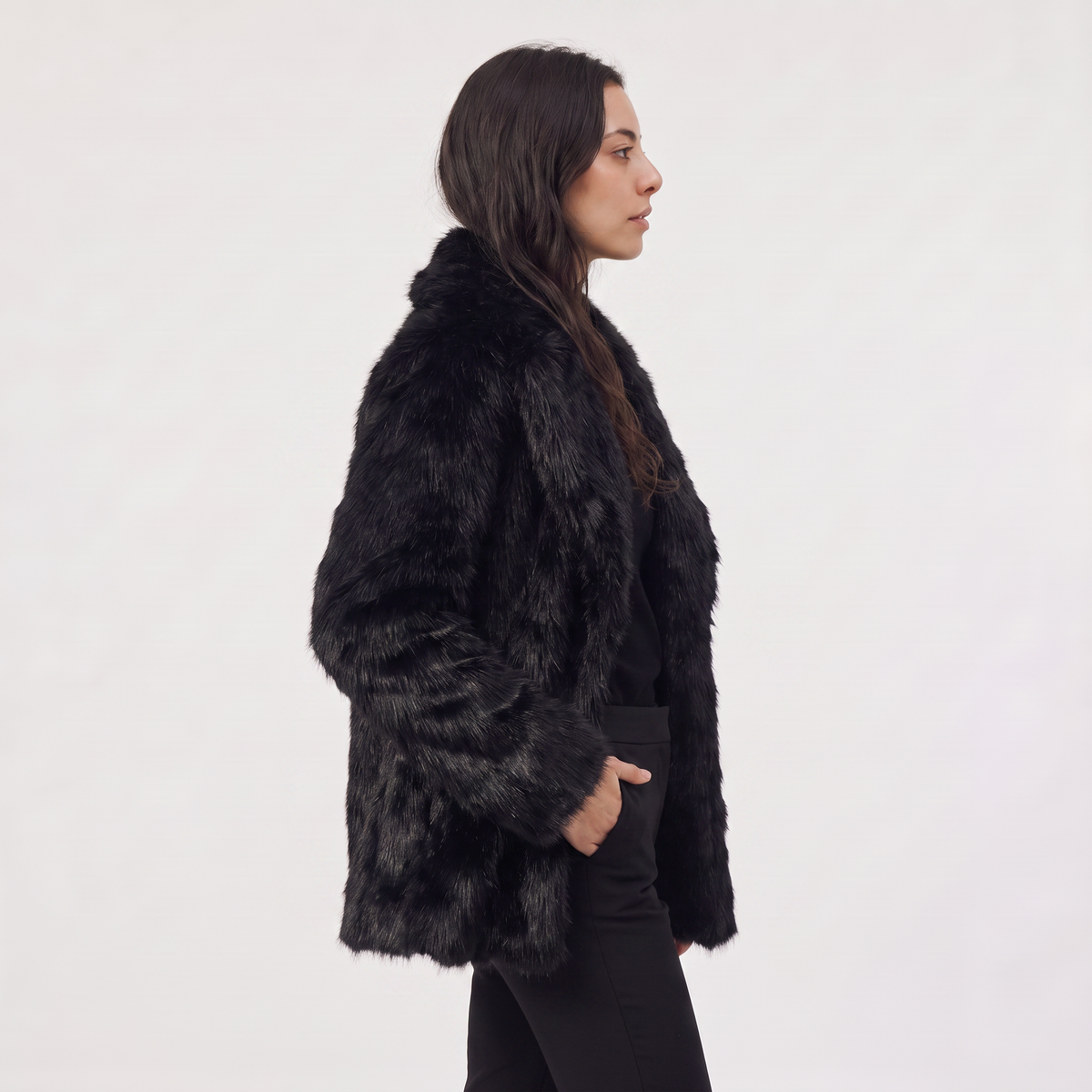 Manteau long en fausse fourrure à grand col — Amielle Paris — vue 4