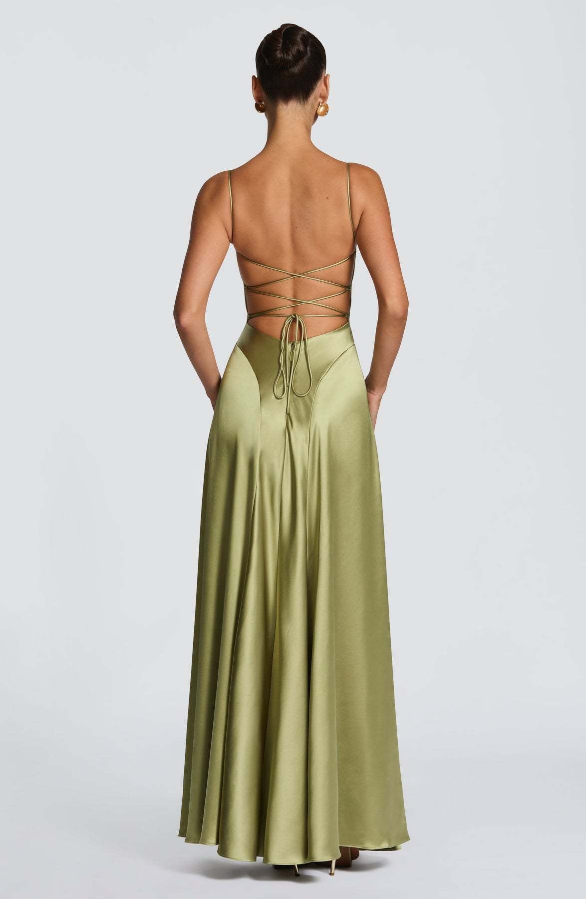 Mireille — Robe longue satinée à col bénitier — Amielle Paris