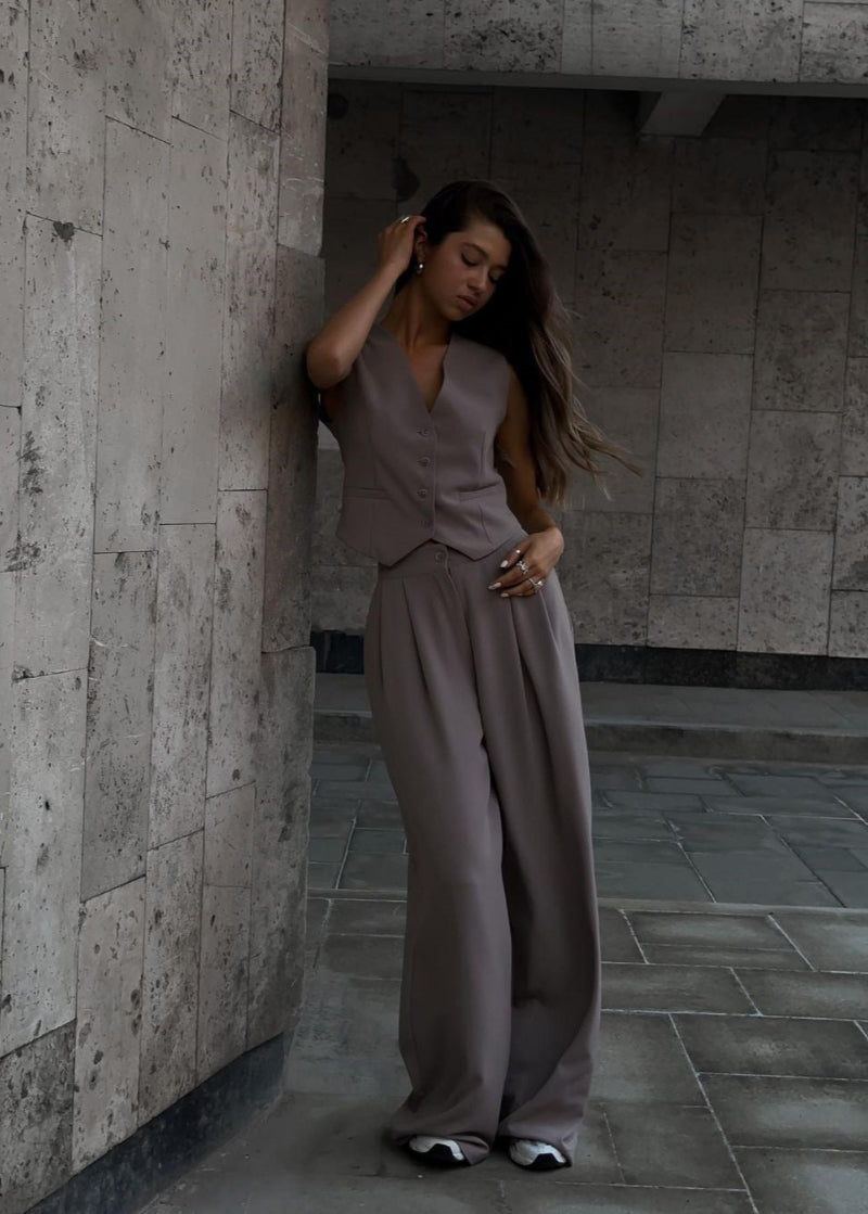 Scarlett — Ensemble gilet tailleur et pantalon large — Amielle Paris