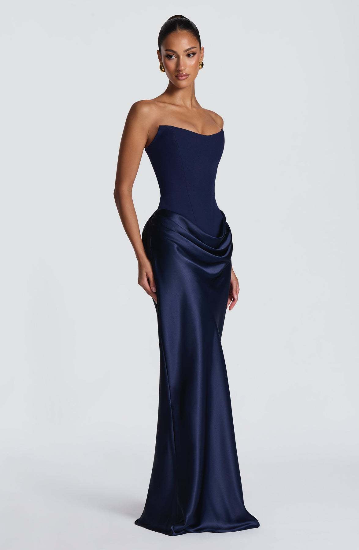 Naëlle — Robe longue bustier satinée et drapée — Amielle Paris