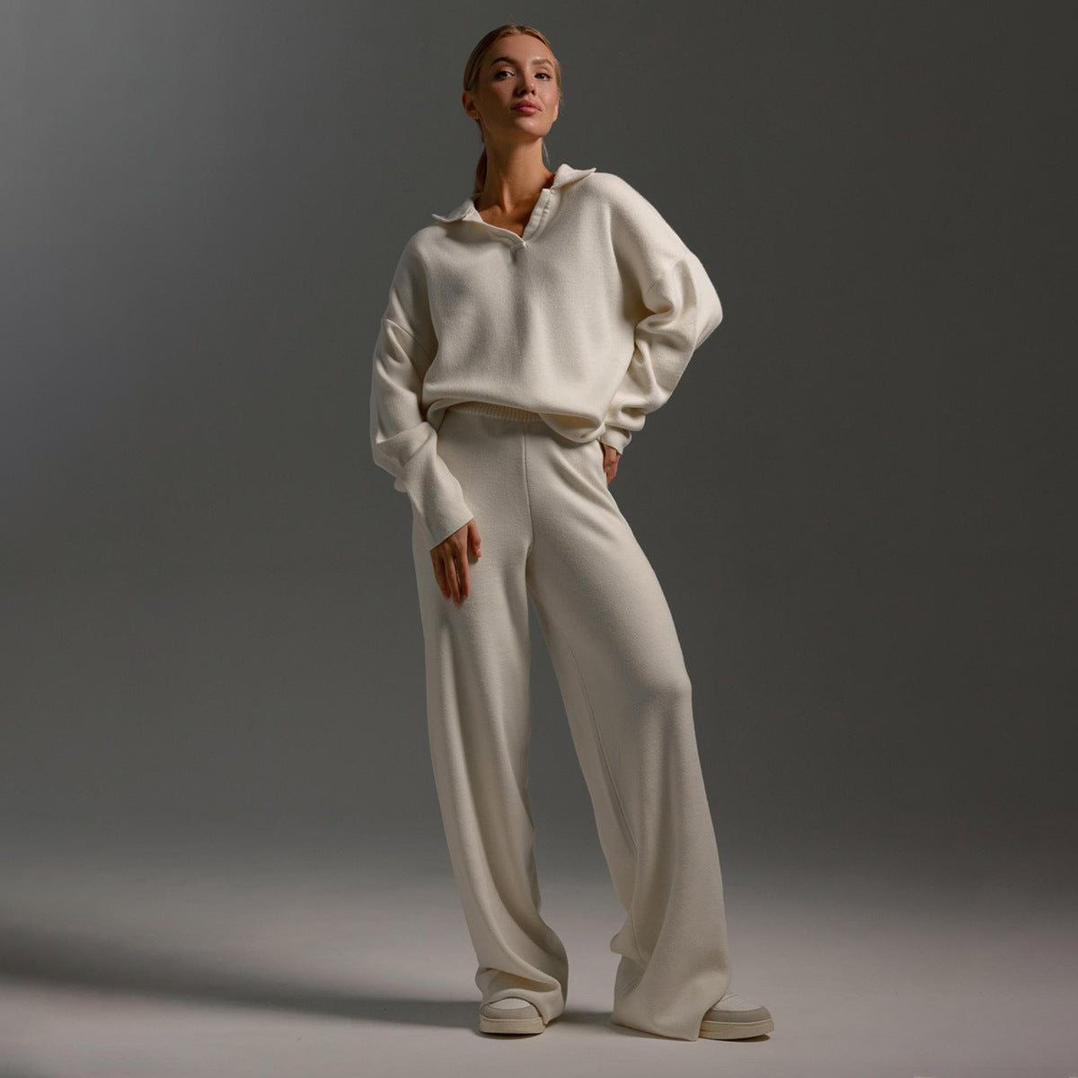 Ensemble en maille avec haut à col et pantalon large — Amielle Paris