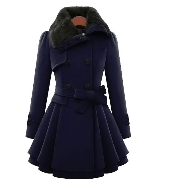 Manteau évasé ceinturé à col en fausse fourrure — Amielle Paris
