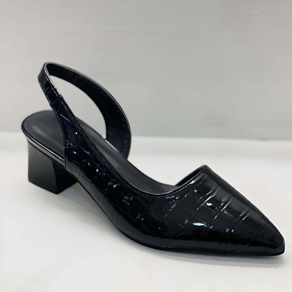 Clara — Escarpins à bout pointu et bride arrière — Amielle Paris