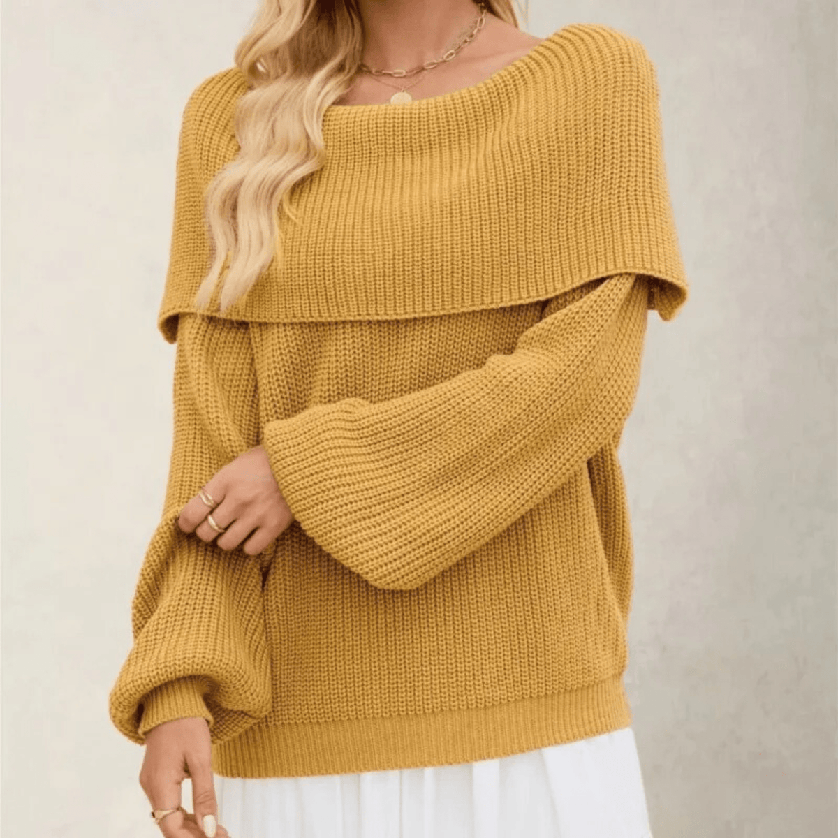 Pull à épaules dénudées