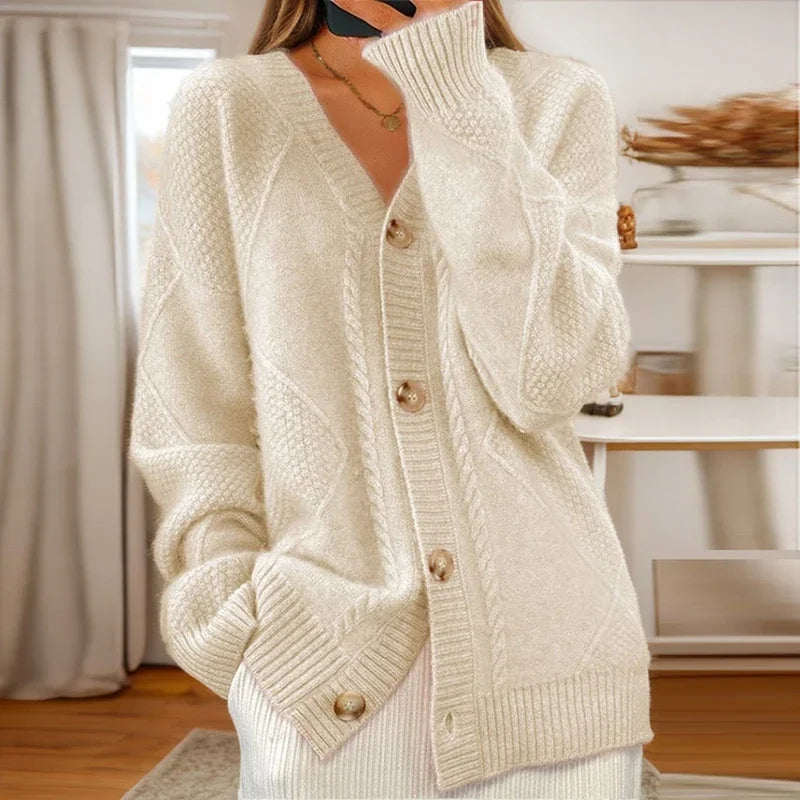Tara — Cardigan torsadé boutonné à col montant — Amielle Paris