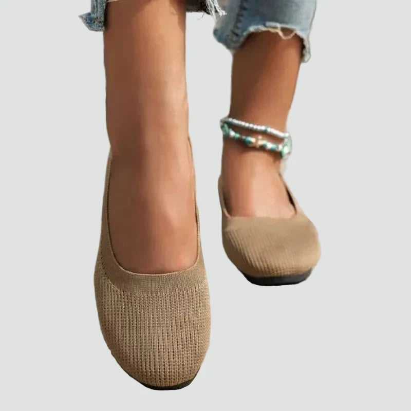 Ballerines en maille à bout rond — Amielle Paris