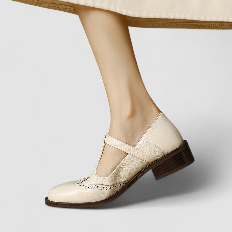 Chaussures Mary Jane plates à bride en T — Amielle Paris