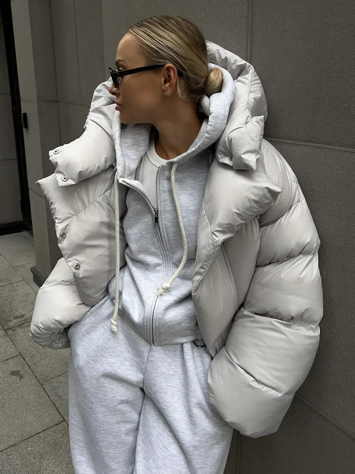 Elowen — Doudoune ample à capuche amovible — Amielle Paris