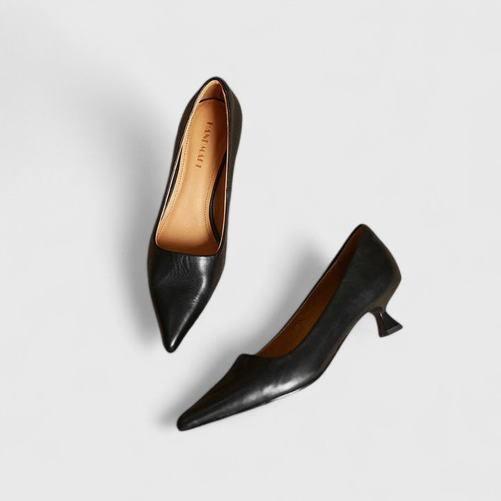 Escarpins aspect cuir à petit talon et bout pointu — Amielle Paris