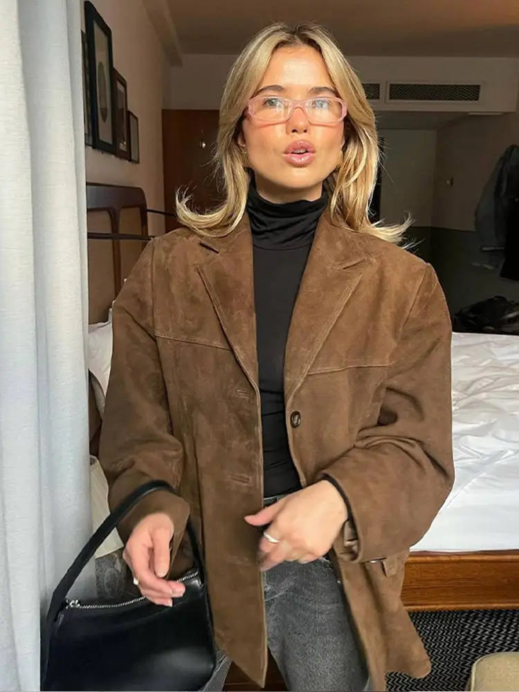 Sienna — Veste boutonnée à revers structurés — Amielle Paris