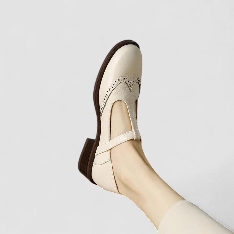 Chaussures Mary Jane plates à bride en T — Amielle Paris