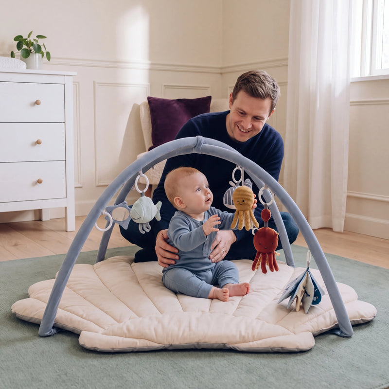 Tapis d’éveil coquillage avec arche et jouets — vue 1