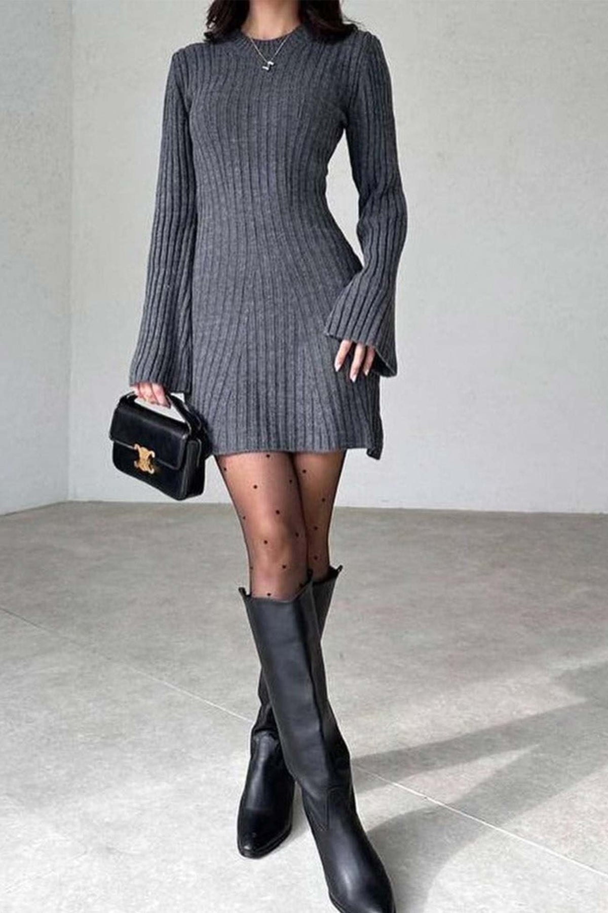 Wendy — Robe côtelée à col montant — Amielle Paris
