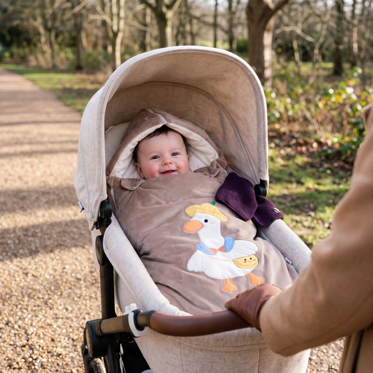 Chancelière bébé à capuche zippée — vue 2