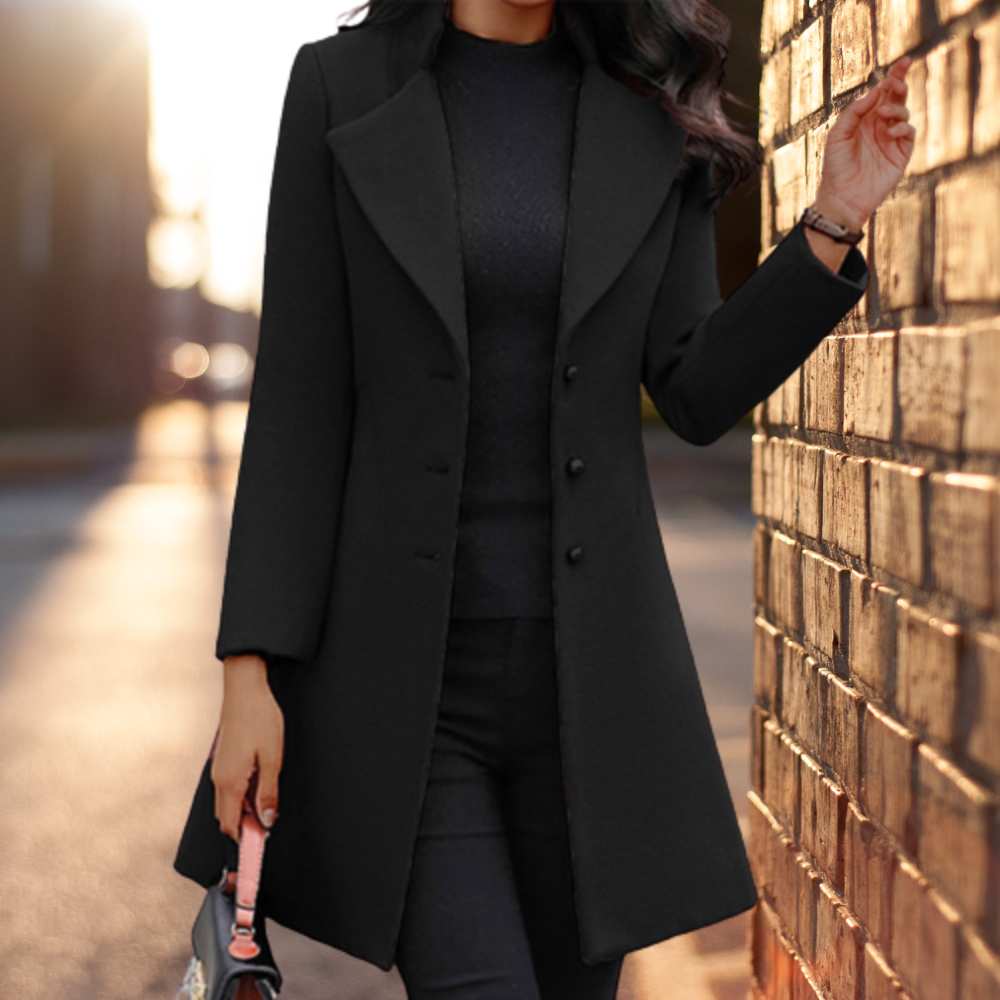 Manteau long boutonné à ceinture — Amielle Paris