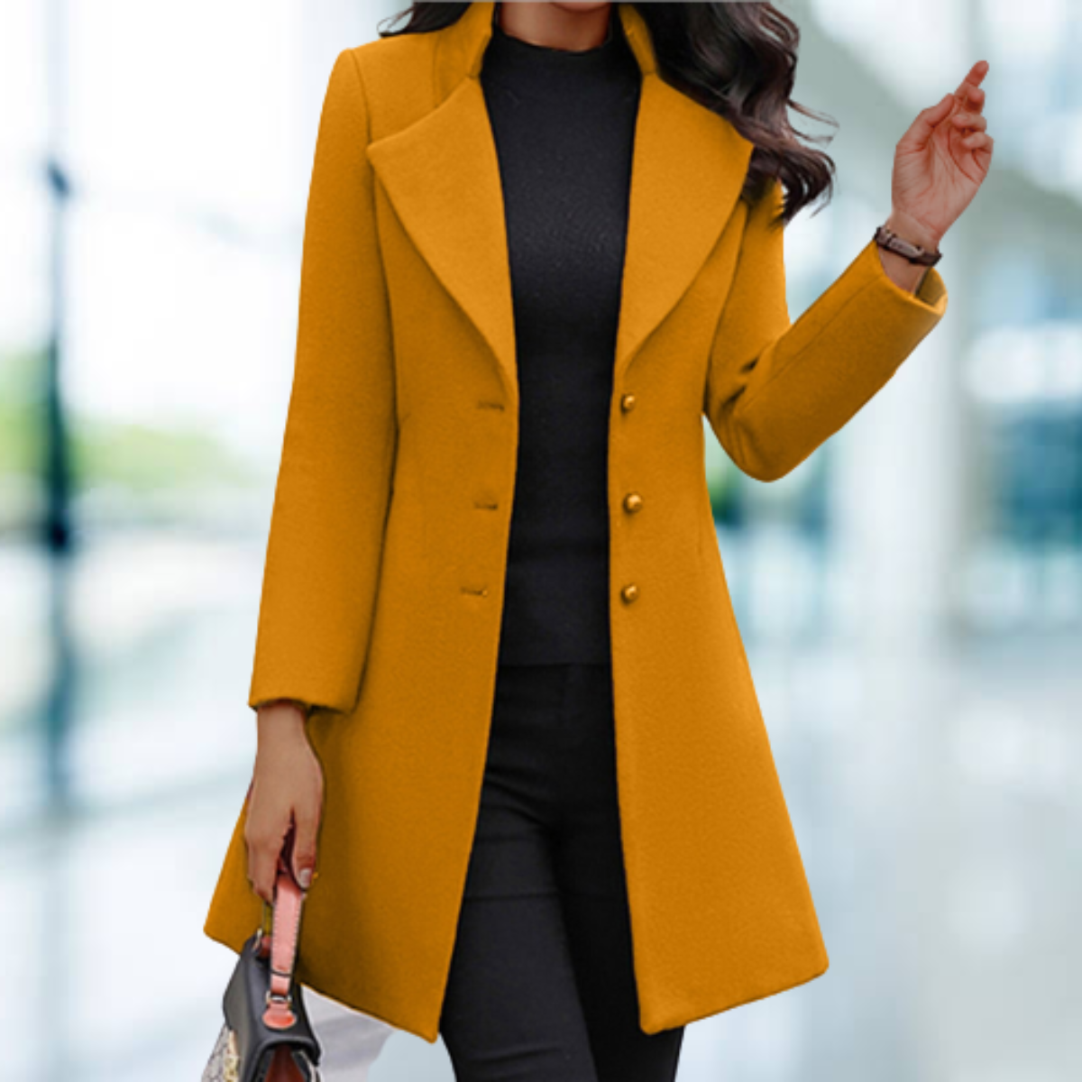 Manteau long boutonné à ceinture — Amielle Paris
