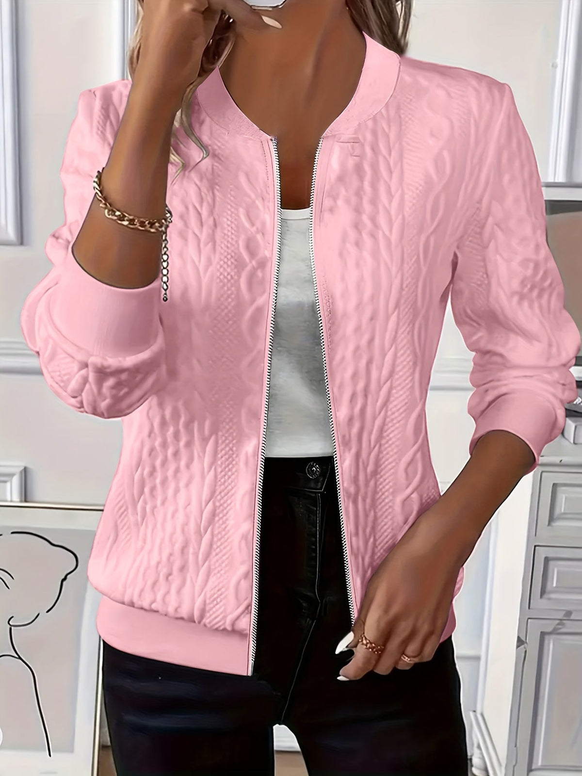 Daniela — Gilet torsadé zippé à col bomber — Amielle Paris