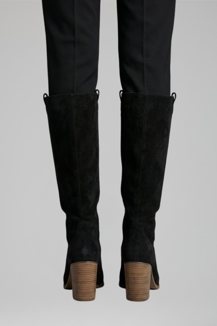 Bottes hautes aspect daim à bout pointu — Amielle Paris