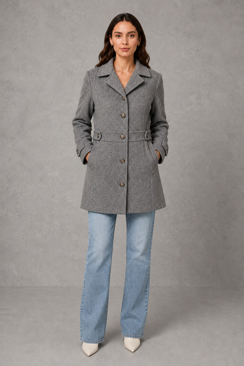 Manteau long structuré à fermeture boutonnée — Amielle Paris