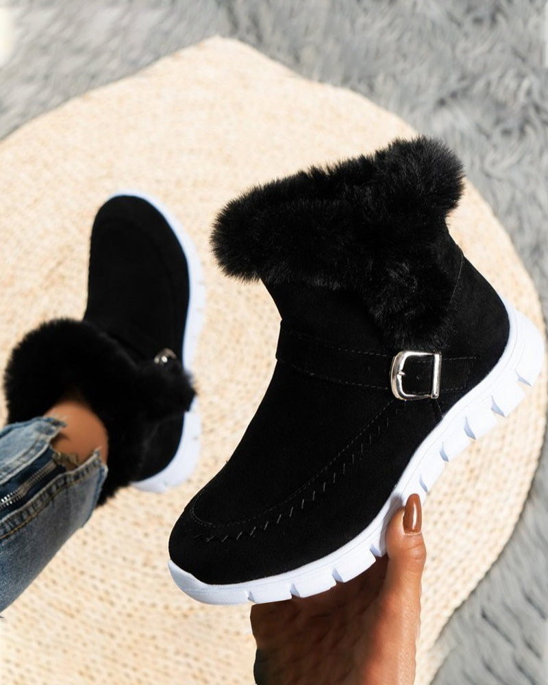 Bottines d'hiver à boucle et bordure fourrée — Amielle Paris
