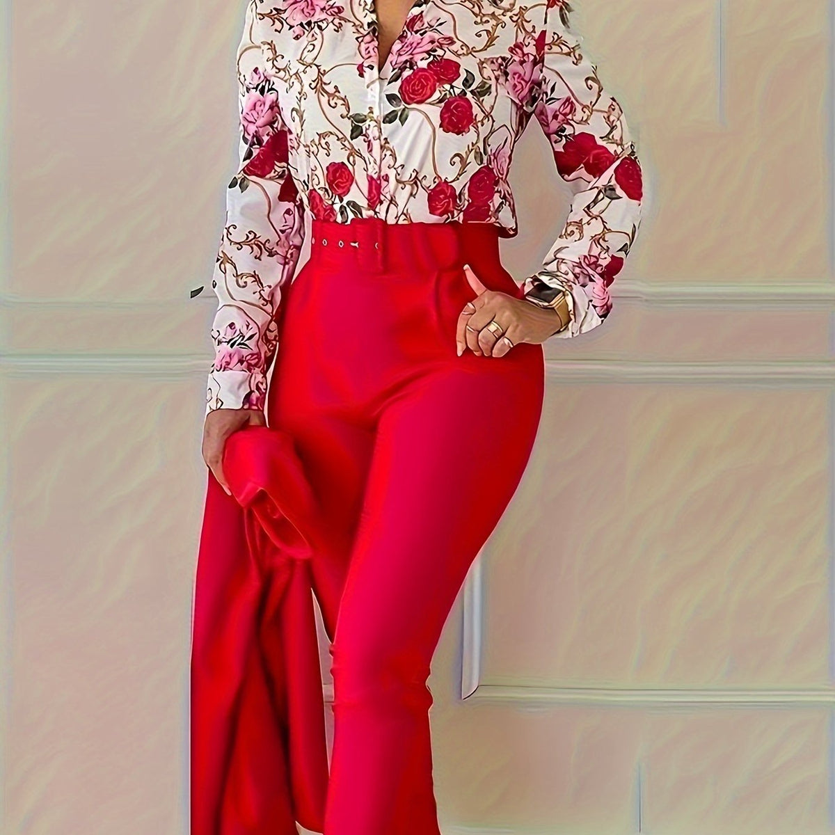 Ensemble blouse fleurie et pantalon habillé — Amielle Paris