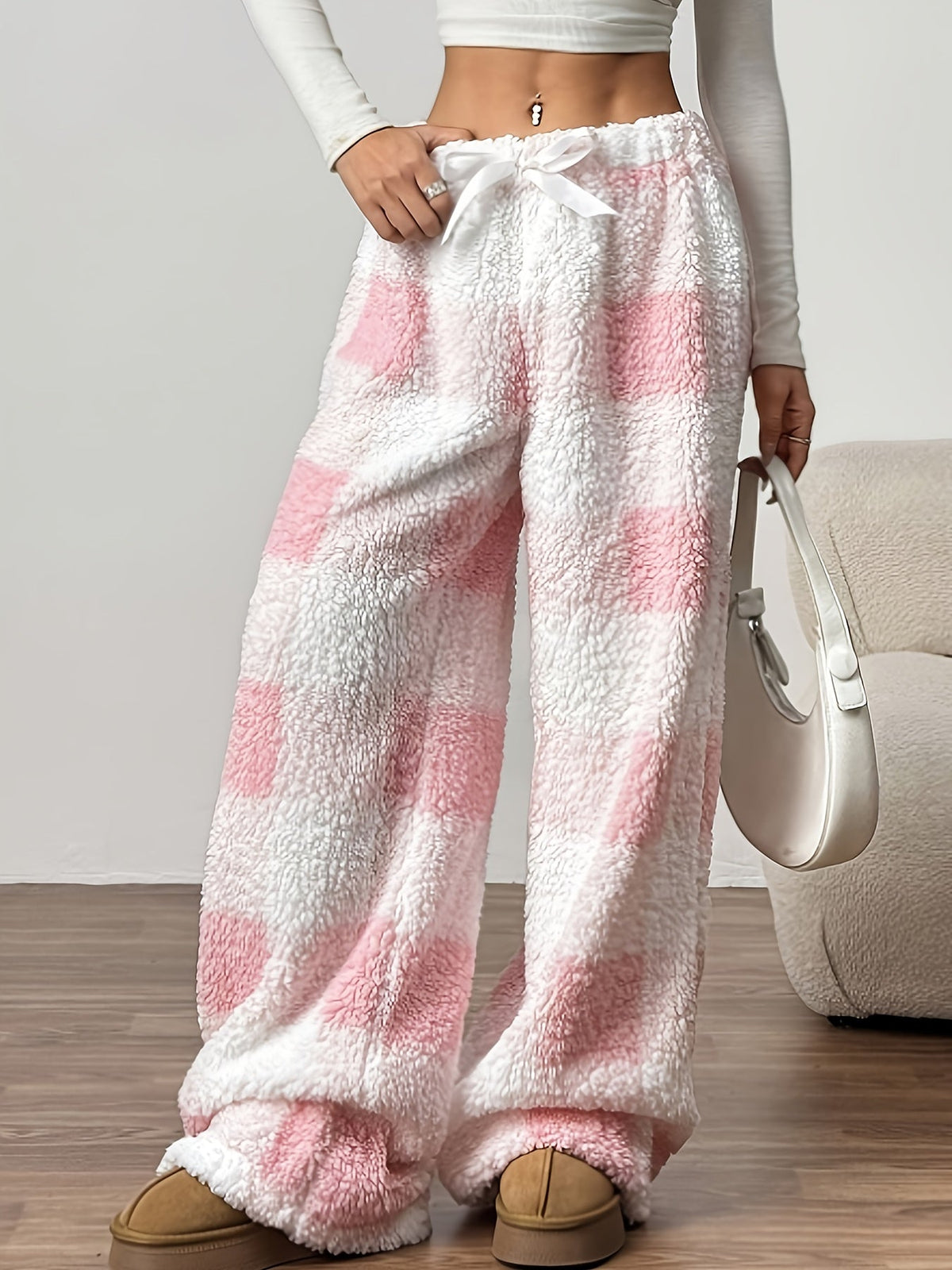 Pantalon large à carreaux en maille peluche — Amielle Paris