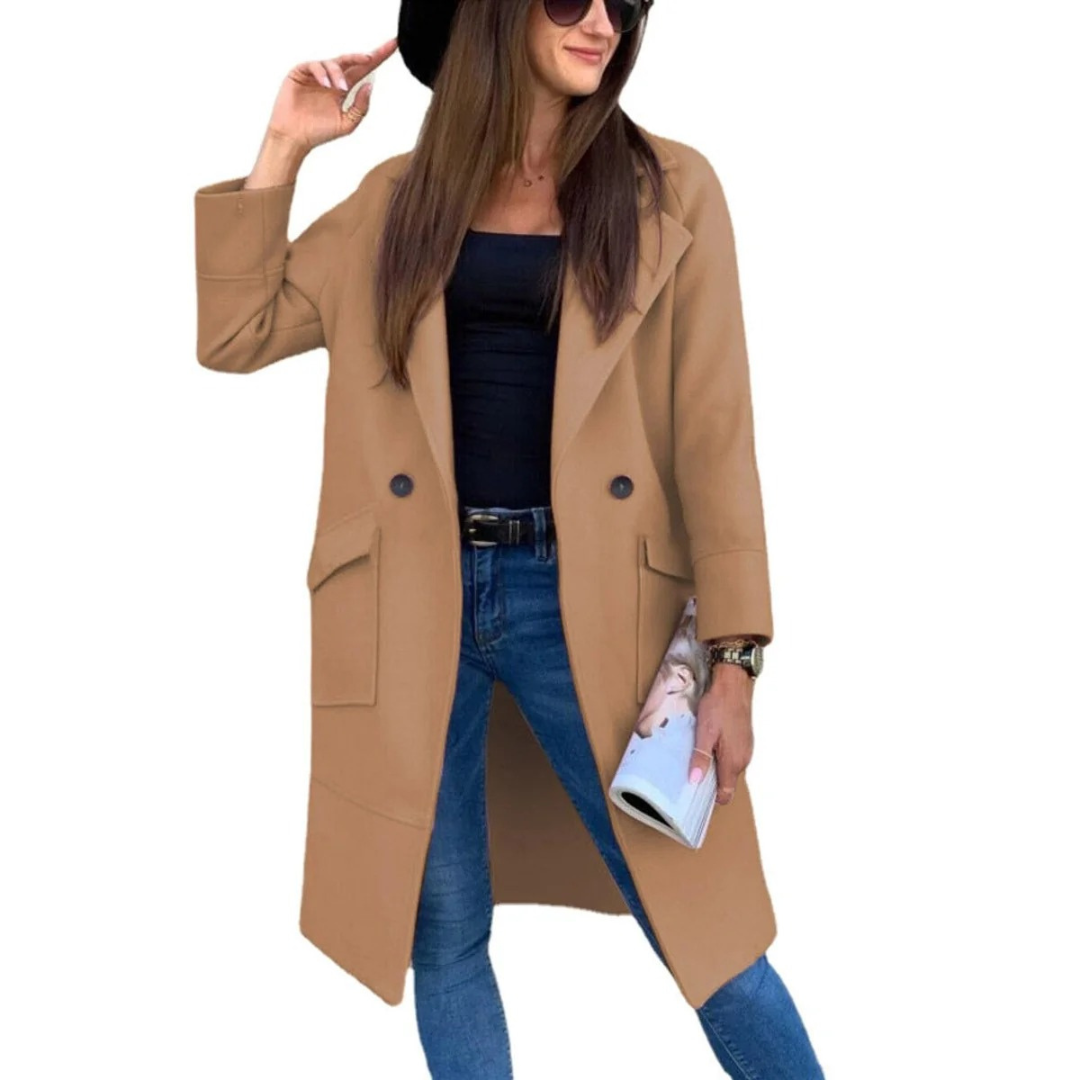 Manteau long boutonné à poches plaquées — Amielle Paris