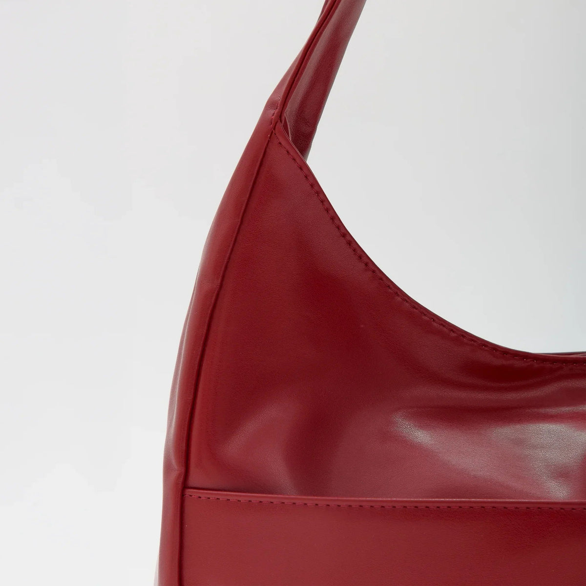 Lilya | Sac hobo en cuir vegan