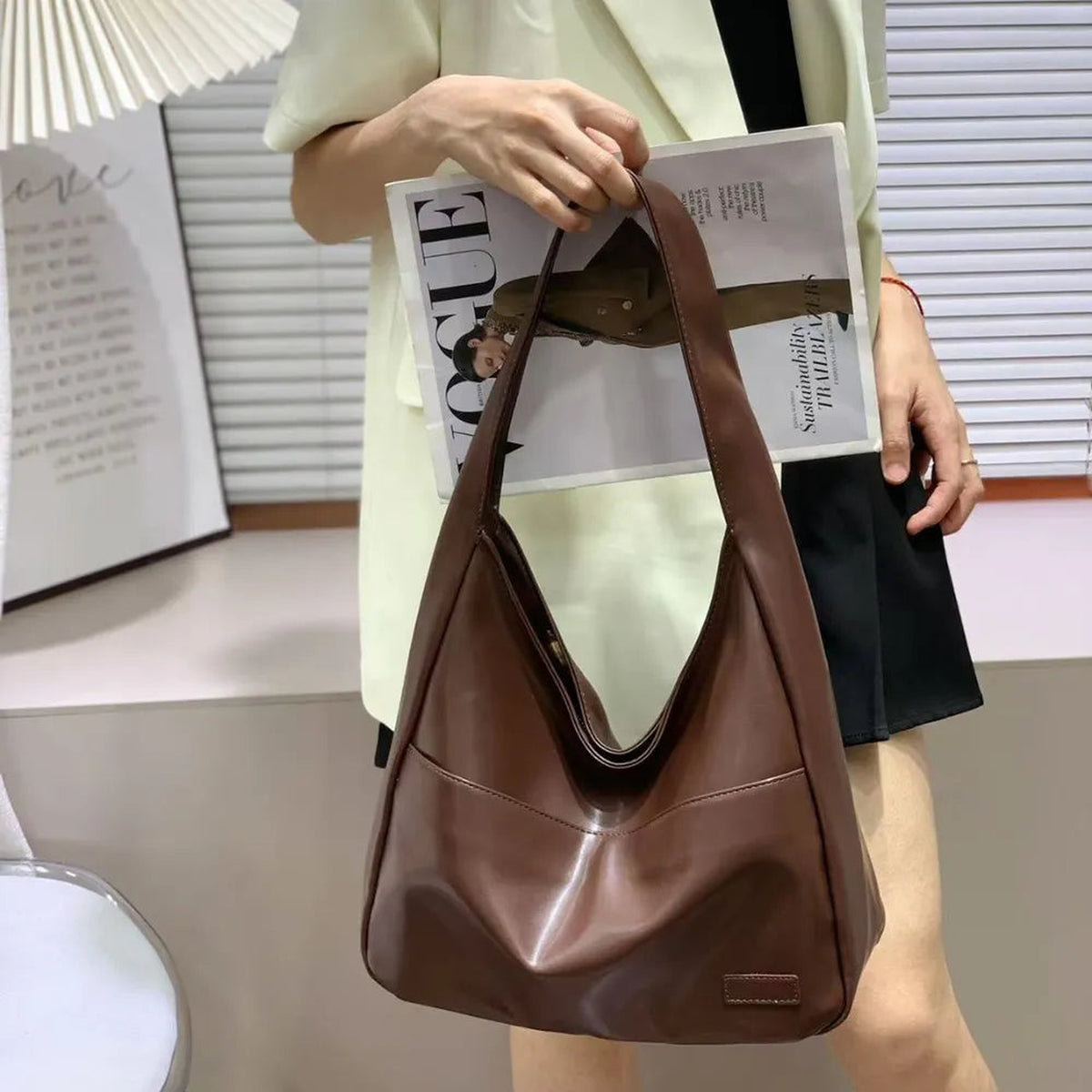 Lilya | Sac hobo en cuir vegan