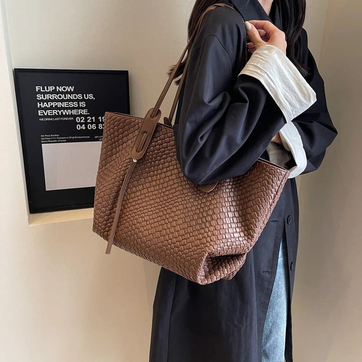 Lora | Sac cabas tressé en cuir vegan